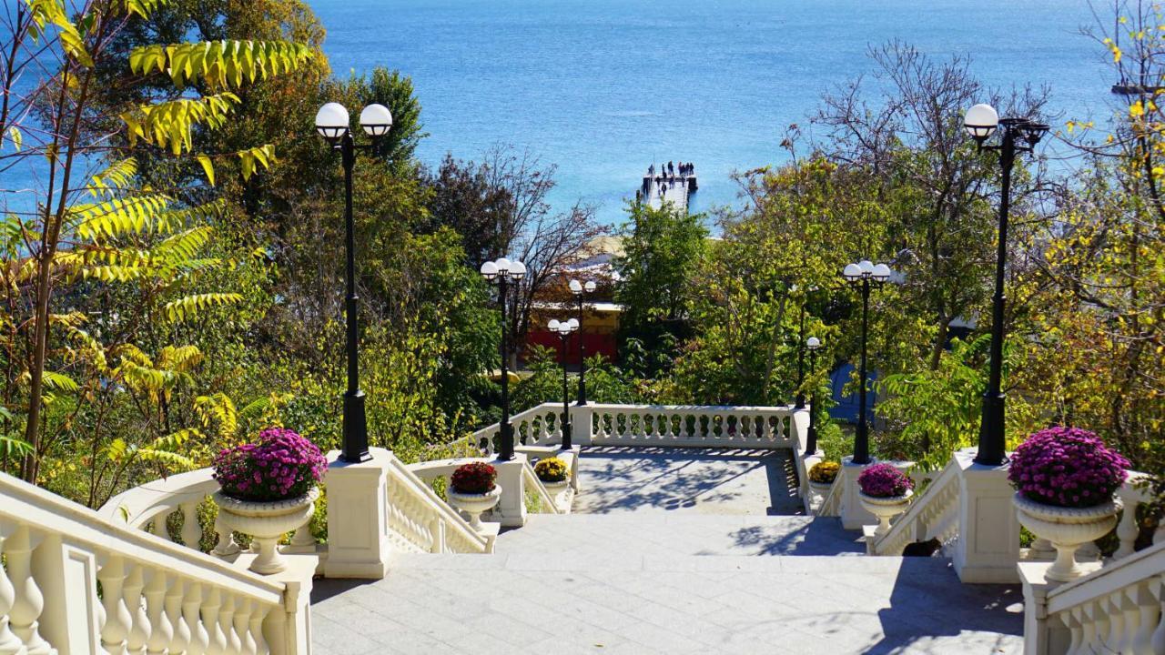 Design Apartment Leo - Welcome To Arcadia Odessa Exterior foto